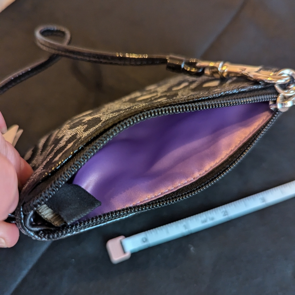 Coach Wristlet NWT - Picture 4 of 5